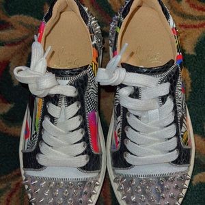 christian louboutin size (US 6-EUP 37) only worn twice asking for 650 obo.
